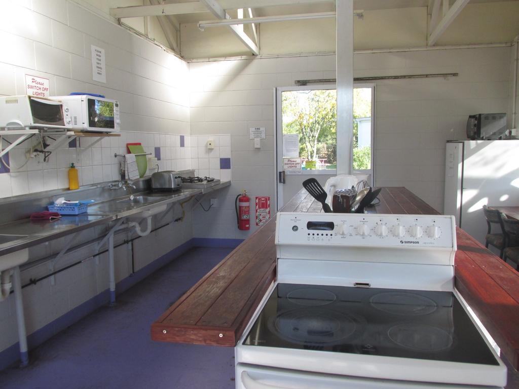 Fernwood Holiday Park Motueka Værelse billede