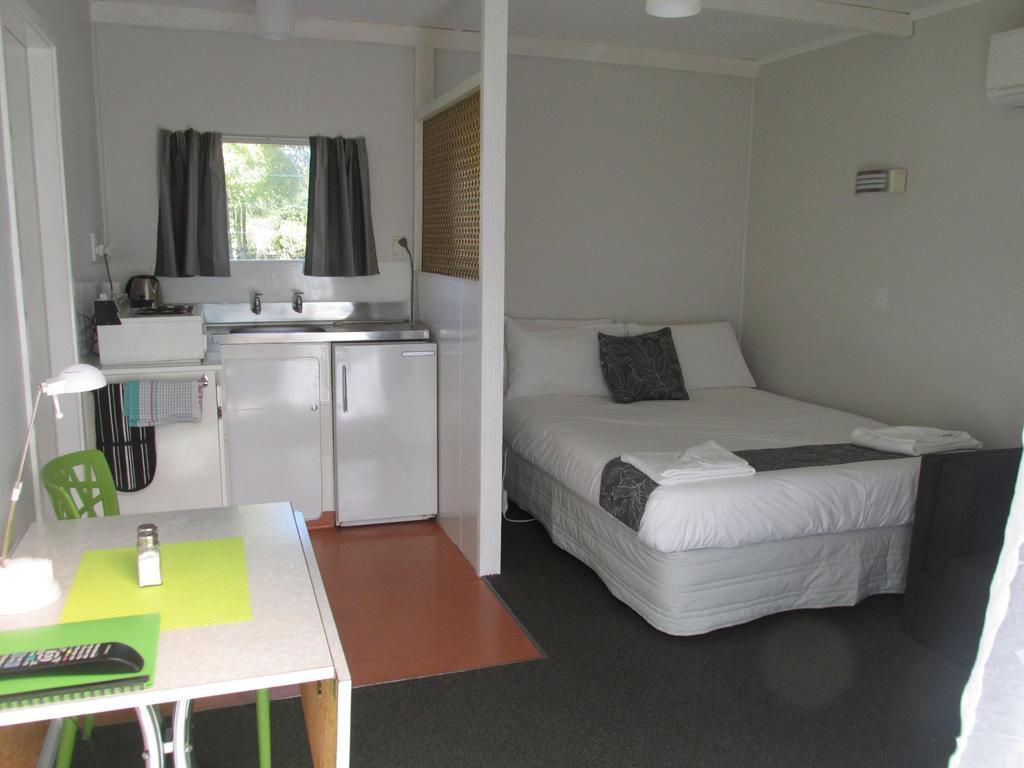 Fernwood Holiday Park Motueka Værelse billede